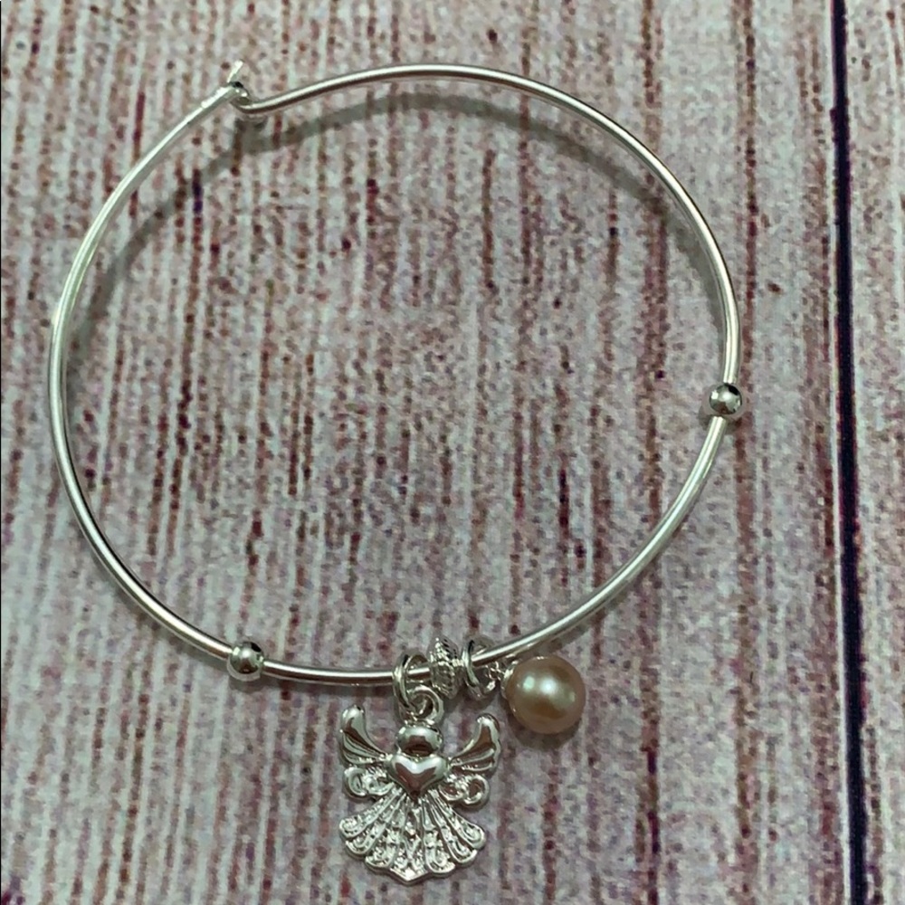 Vantel Pearls ANGEL BANGLE BRACELET